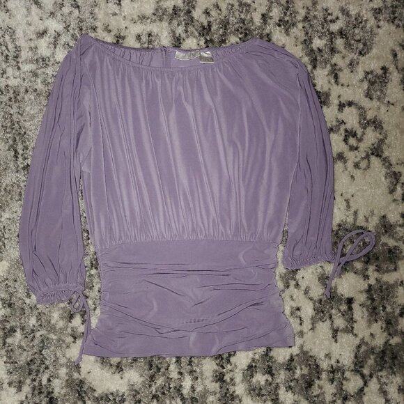 Set of Two Casual Tops EUC - Picture 4 of 6